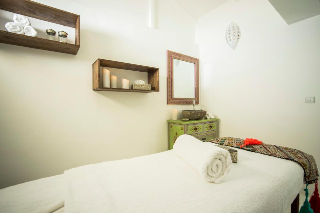 Pk25 Dakhla Hotel Екстериор снимка